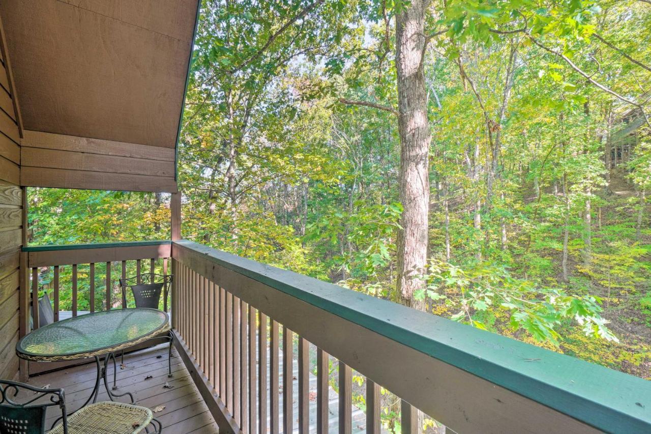 Picturesque Pigeon Forge Cabin With Mountain Views Exterior foto